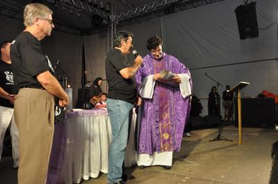 Padre Reginaldo Manzotti comemora 54 anos nesta terÃ§a-feira (25) 